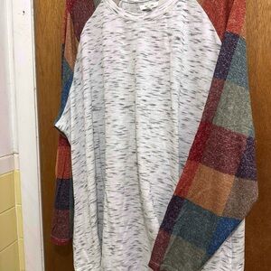 Maurices Women’s 3X Multicolor Raglan Sleeve Tunic